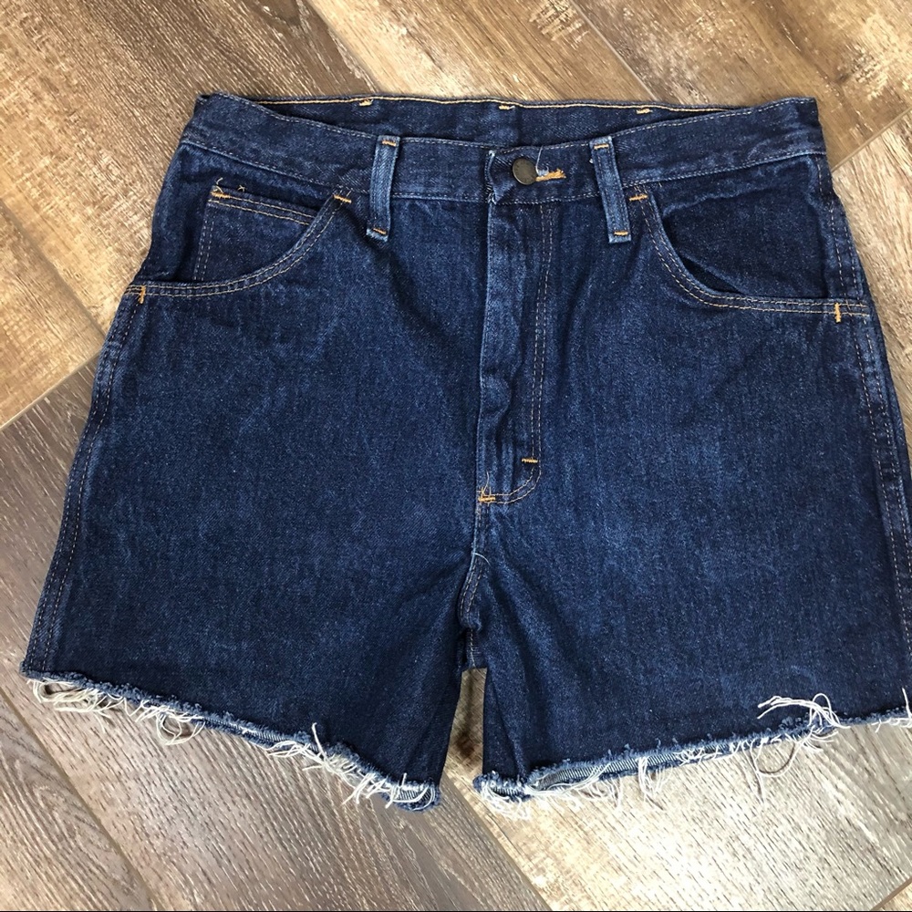 Rustler cutoffs shorts